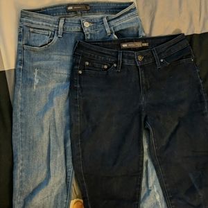 Bundle of Levi's 25waist Jeans!!